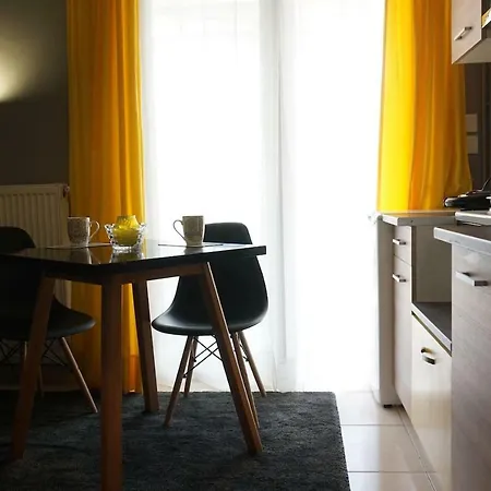 Διαμέρισμα *super* Deal Flat+wifi+netflix+2bikes!